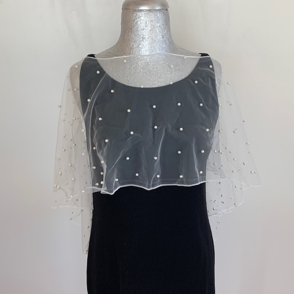 Poncho, wedding style with pearls. One size. NWT